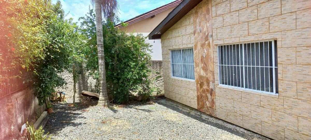 Casa à venda em Viamão, São Lucas, com 4 quartos, 105,92m² - Jane Bortoncello Imóveis